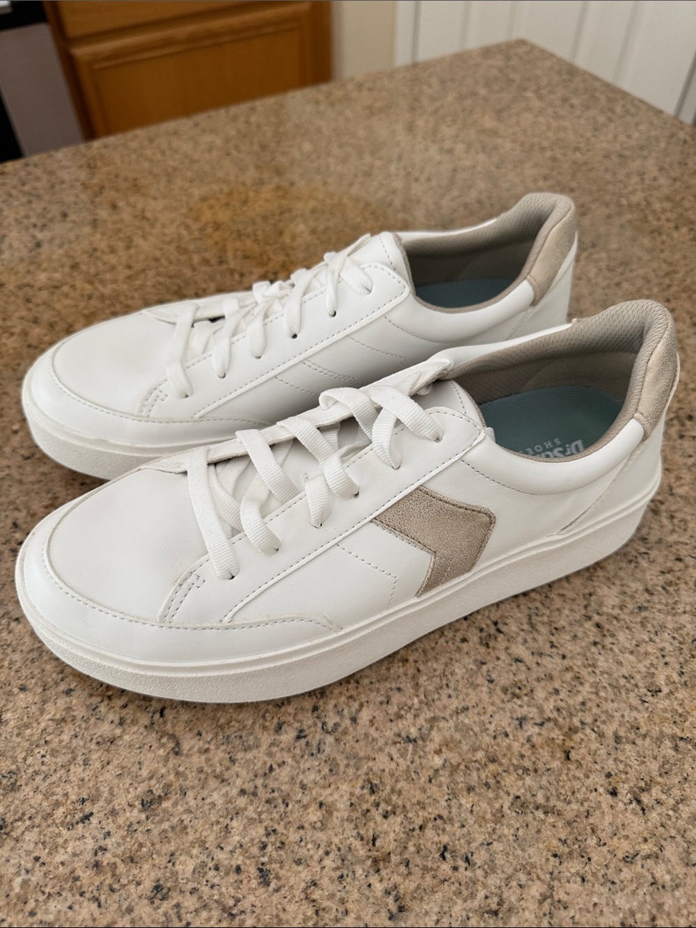 Dr. Scholl's Madison Lace White Sneakers with Bronze Accent Size 9 | NEW no box - Picture 4 of 11